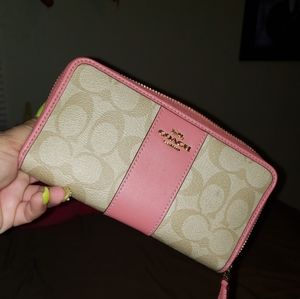 Coach wallet